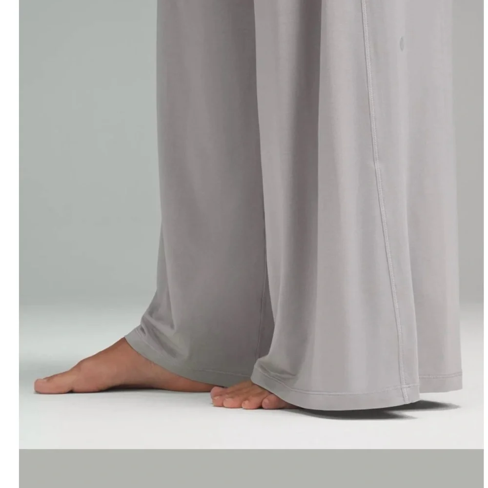 Lululemon Modal High-Rise Wide-Leg Lounge Pant *NWT 6/Misty Shell - Picture 9 of 9